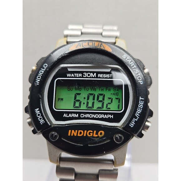 Vintage Acqua by Timex Indiglo Digital Alarm Chrono 30M Watch New Battery Sport - Picture 4 of 11